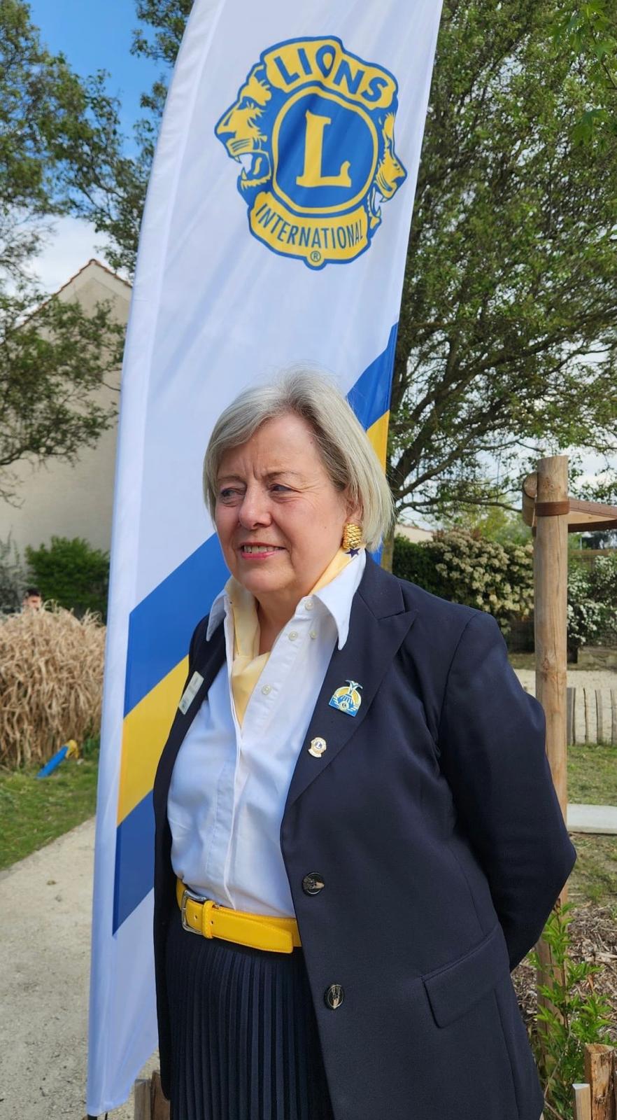 Elizabeth CROIN — Gouverneur 103IW